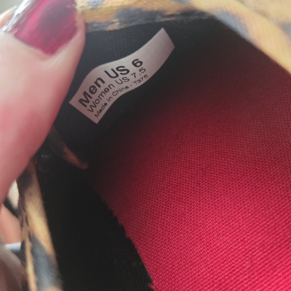 Vans Leopard Print Sneakers Womens Size 7.5 - Picture 4 of 6